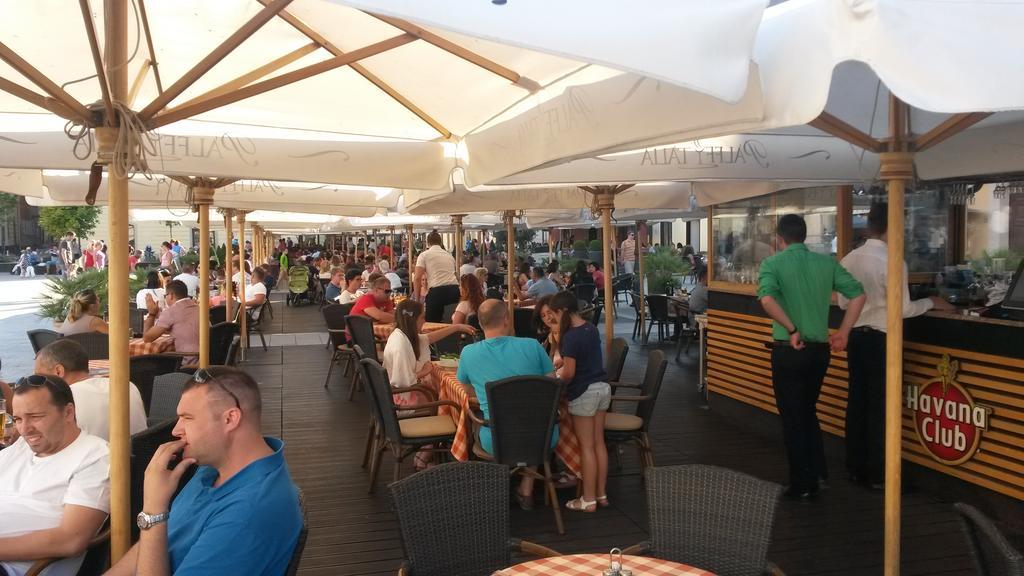 Gyorapartman Δωμάτιο φωτογραφία